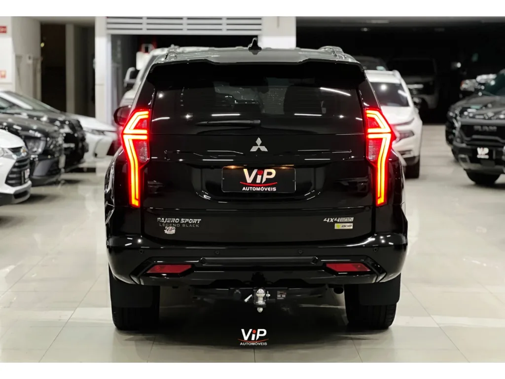 Foto do anúncio Mitsubishi Pajero Sport Legend Black 2.4 Turbo Diesel 2024/2025